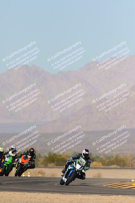 media/Dec-09-2023-SoCal Trackdays (Sat) [[76a8ac2686]]/Turn 4 Set 1 (1120am)/